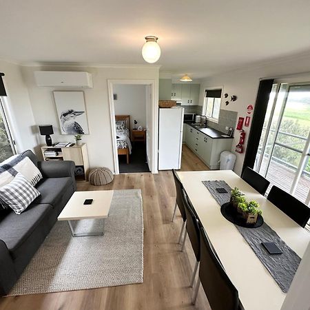 Tidal Dreaming Seaview Cottages Yanakie Esterno foto