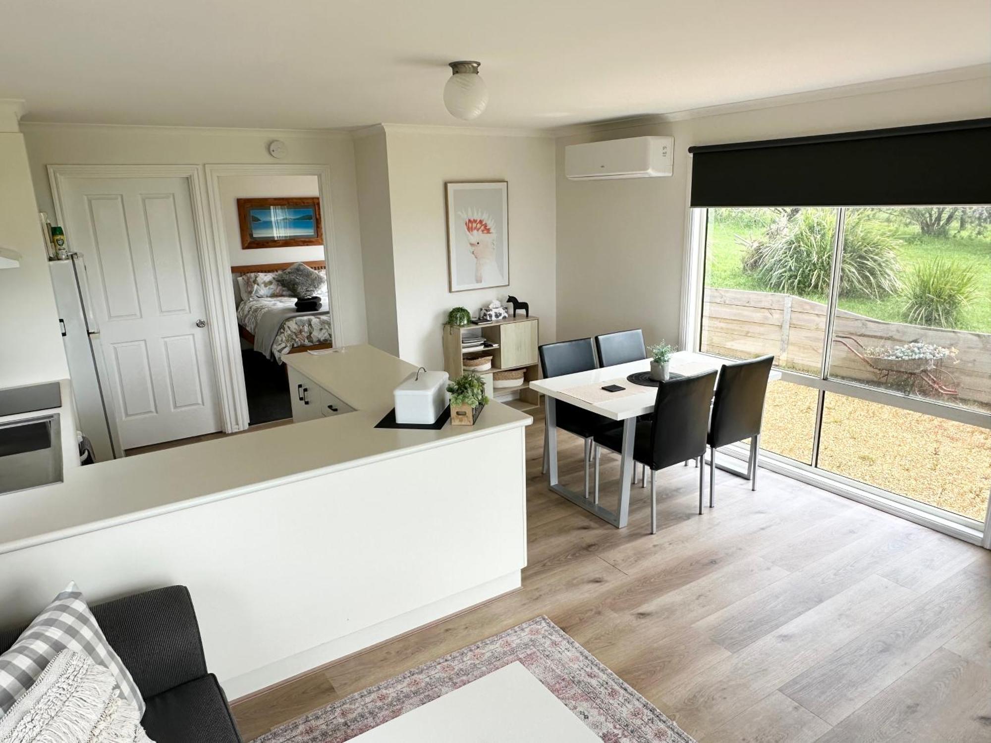 Tidal Dreaming Seaview Cottages Yanakie Esterno foto