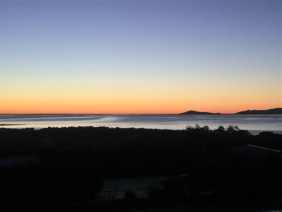 Tidal Dreaming Seaview Cottages Yanakie Esterno foto